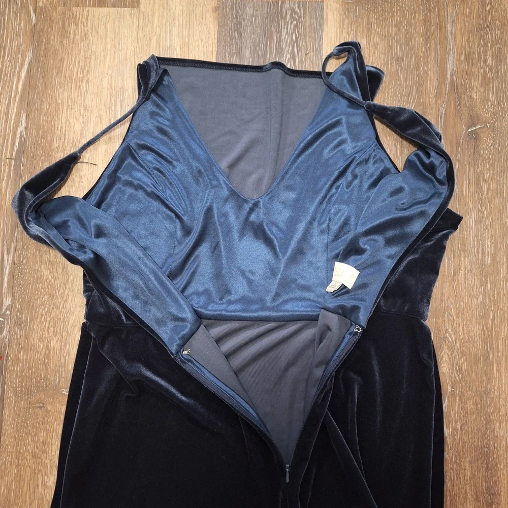 Jenny Yoo Collection Navy Blue Velvet Strappy Draped Neck Maxi Dress, Sz 18 - Picture 8 of 8